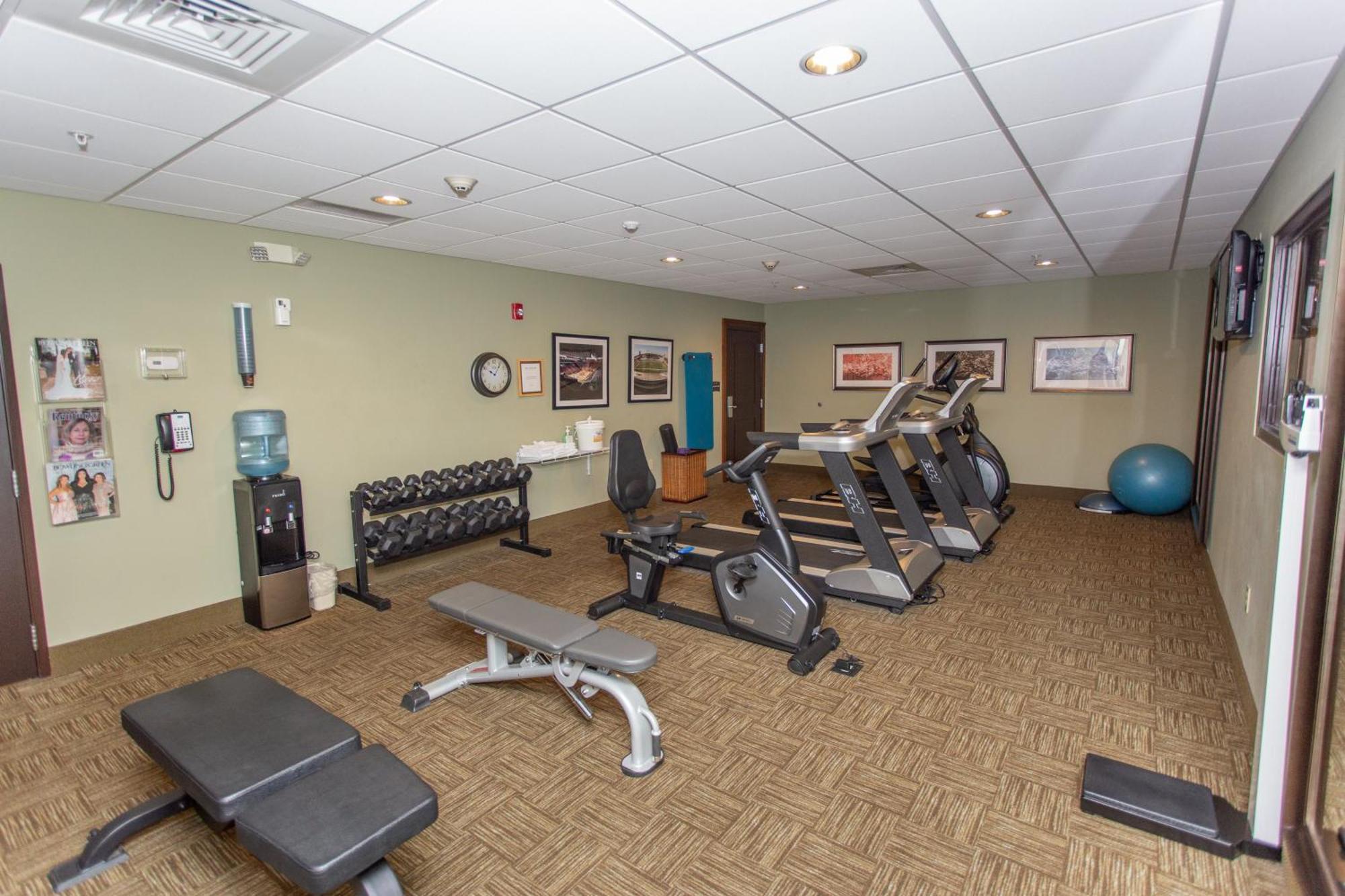 Staybridge Suites Bowling Green By Ihg Buitenkant foto